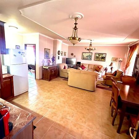 Central Tirana Flat Near Bazaar Zewnętrze zdjęcie