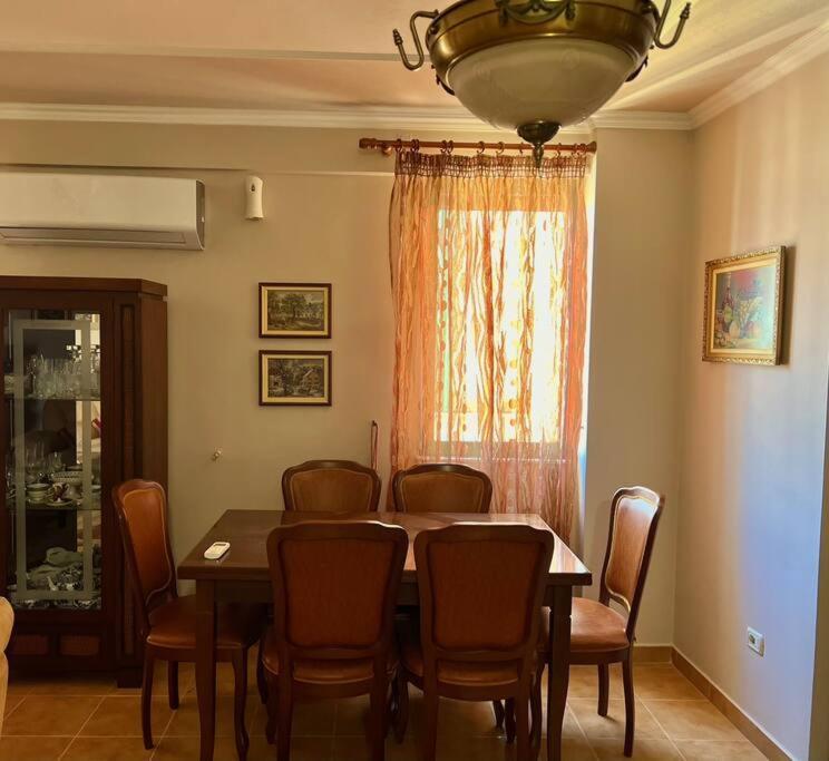Central Tirana Flat Near Bazaar Zewnętrze zdjęcie