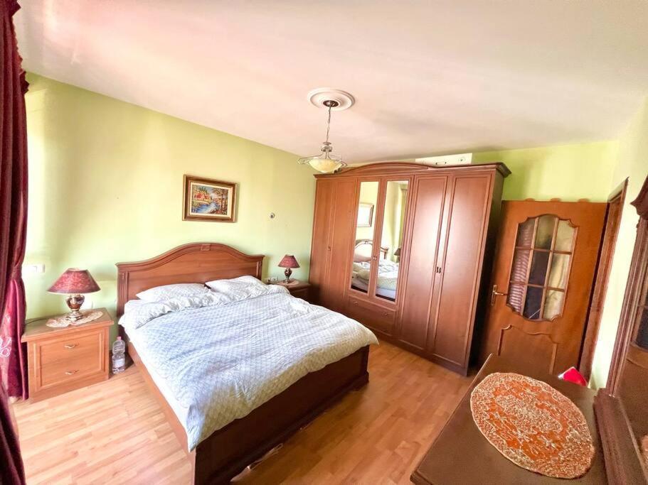 Central Tirana Flat Near Bazaar Zewnętrze zdjęcie