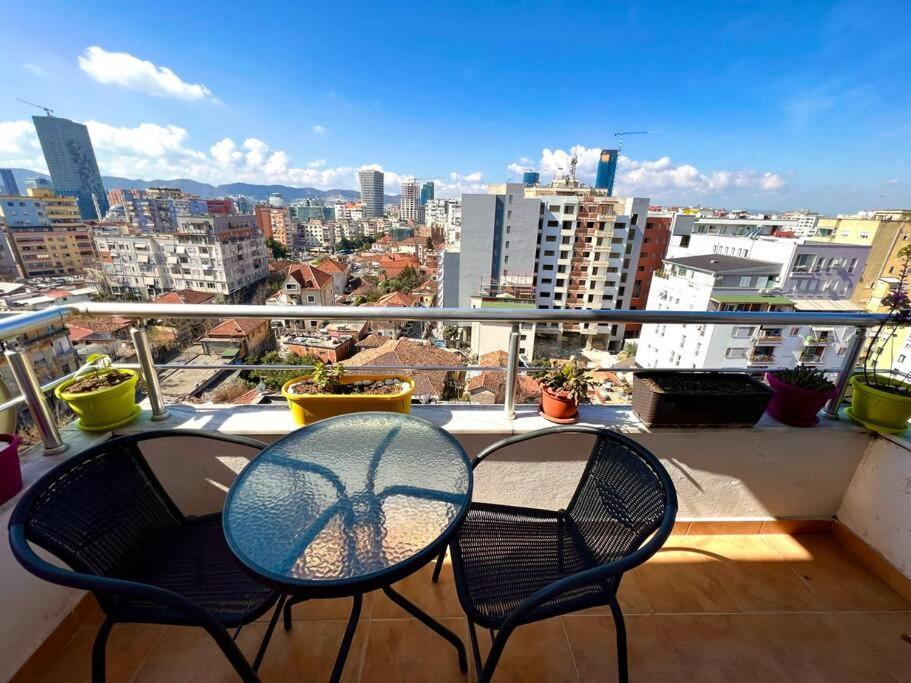 Central Tirana Flat Near Bazaar Zewnętrze zdjęcie