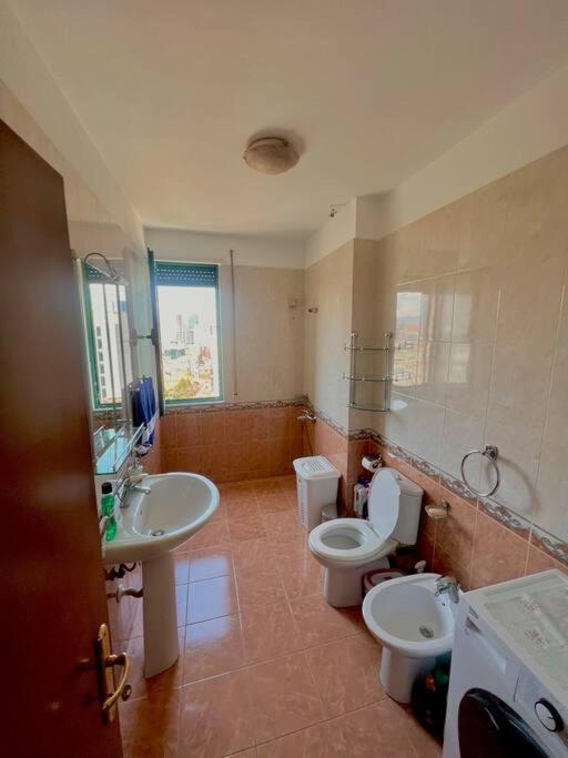 Central Tirana Flat Near Bazaar Zewnętrze zdjęcie